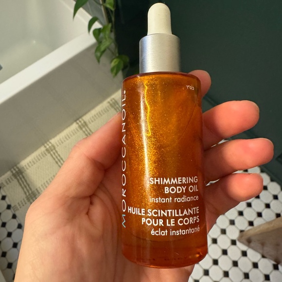 Moroccanoil Radiant Shimmering Oil - Gold - Picture 1 of 4